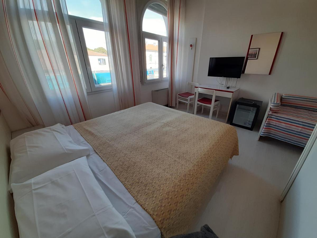 Elba Hotel Rosignano Solvay Bagian luar foto