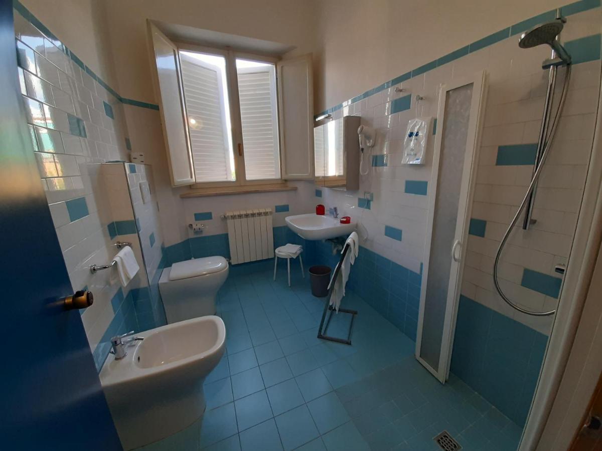 Elba Hotel Rosignano Solvay Bagian luar foto