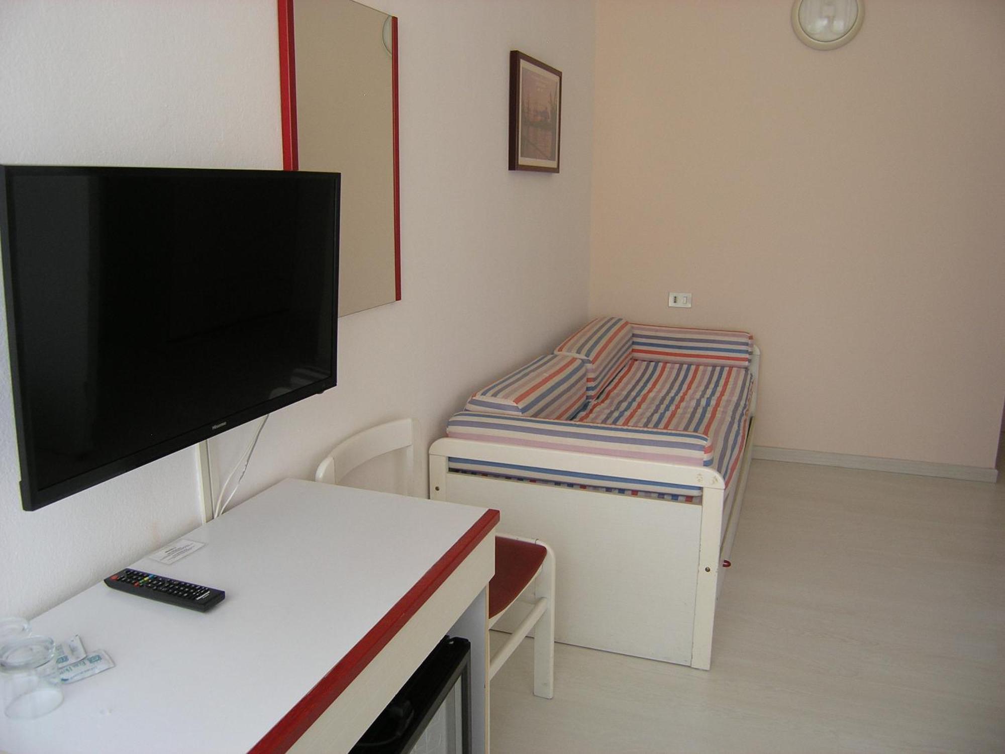 Elba Hotel Rosignano Solvay Ruang foto