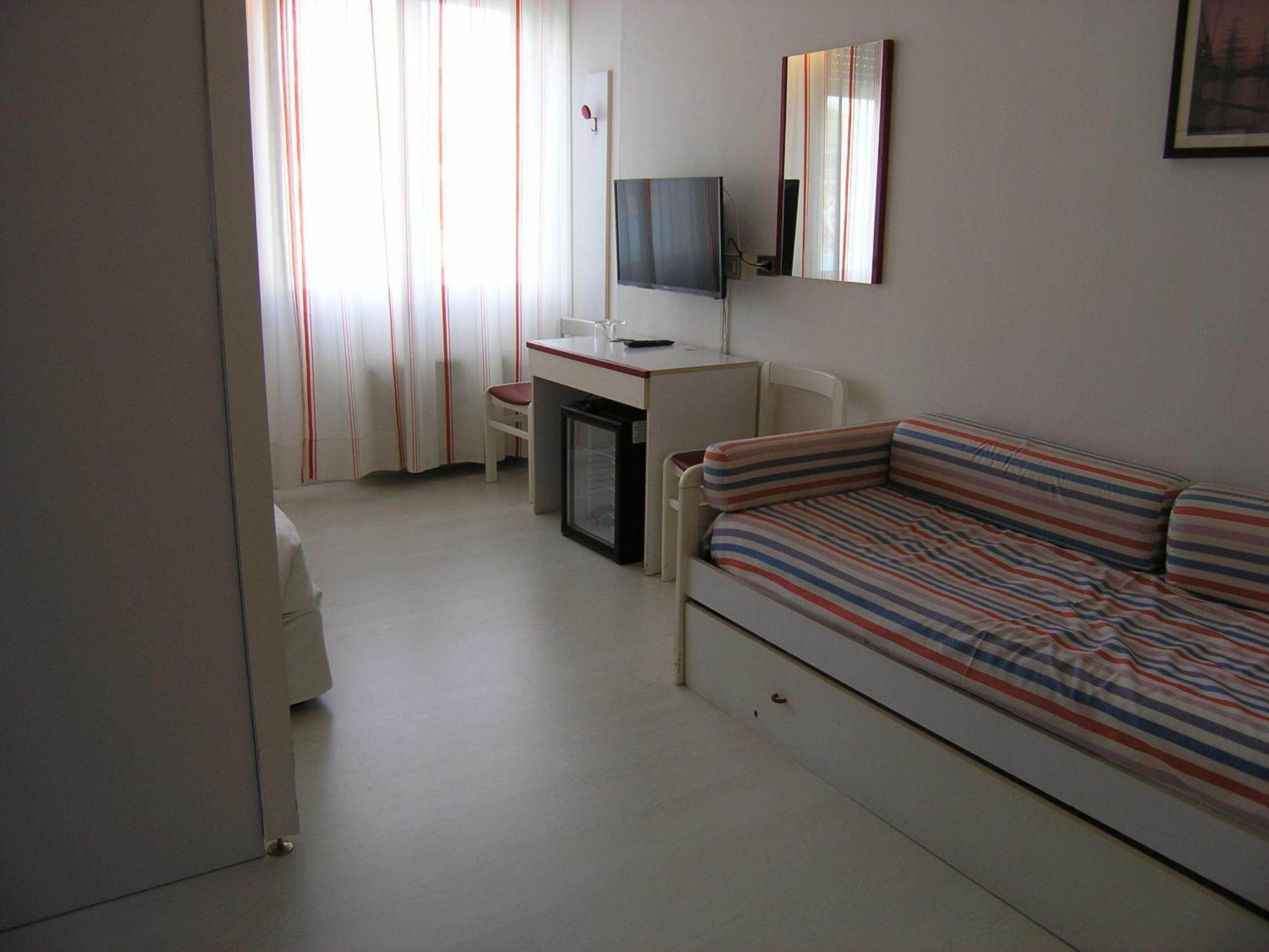 Elba Hotel Rosignano Solvay Ruang foto