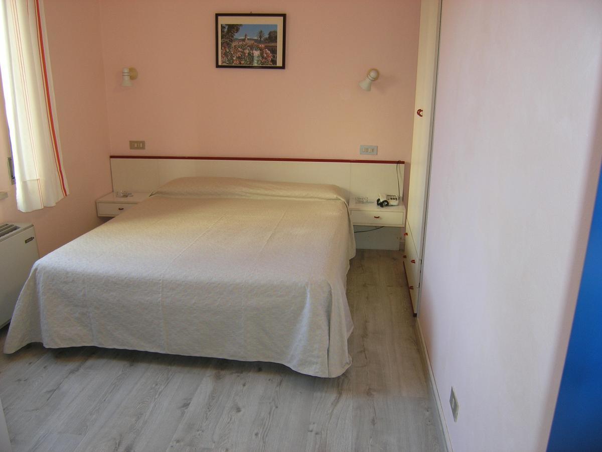 Elba Hotel Rosignano Solvay Bagian luar foto